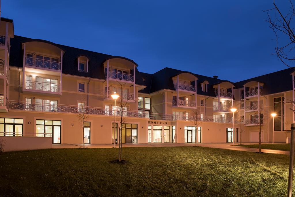 Aparthotel Domitys Le Carrousel Cabourg Camera foto