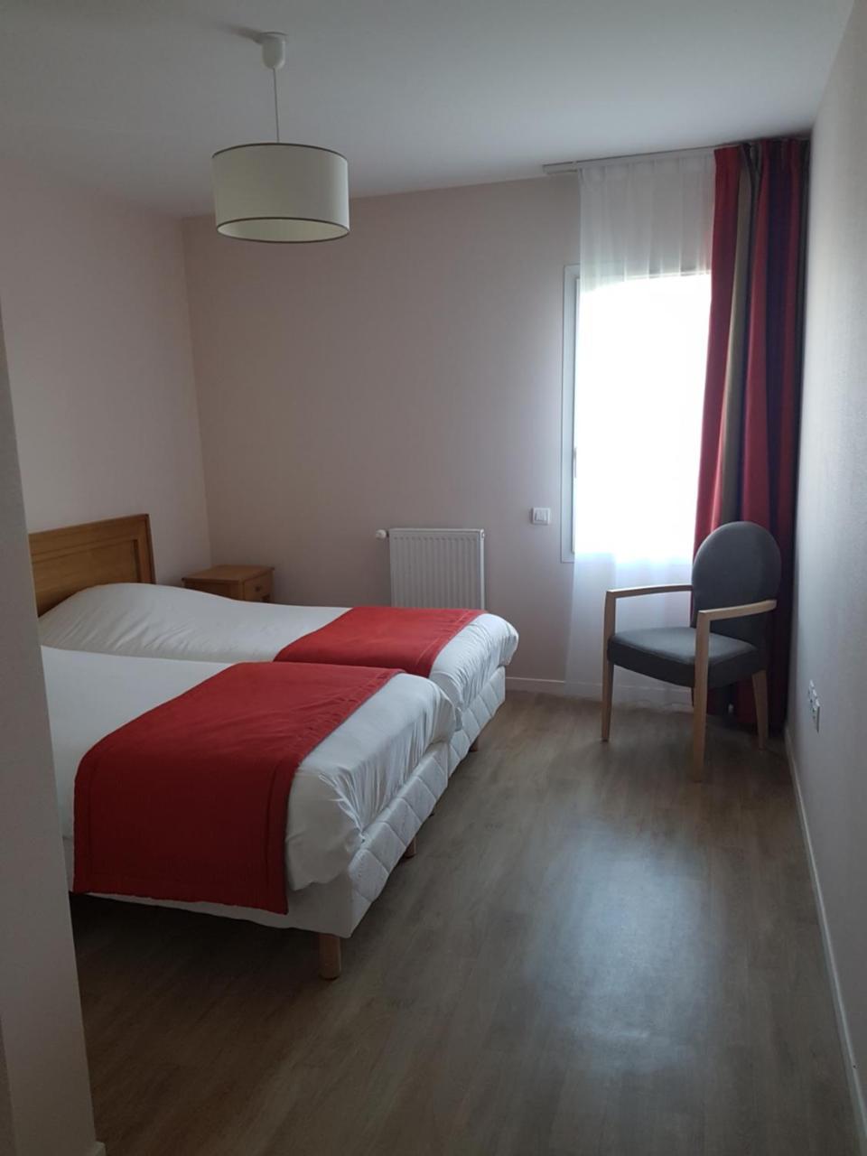 Aparthotel Domitys Le Carrousel Cabourg Esterno foto